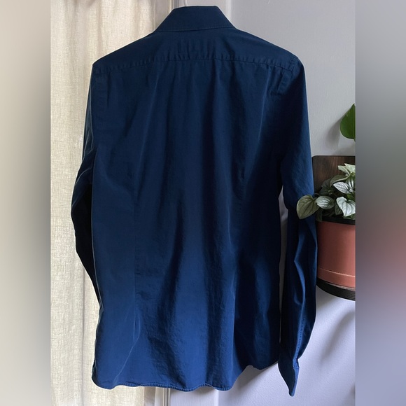 Express 1MX Button-down - Picture 5 of 7